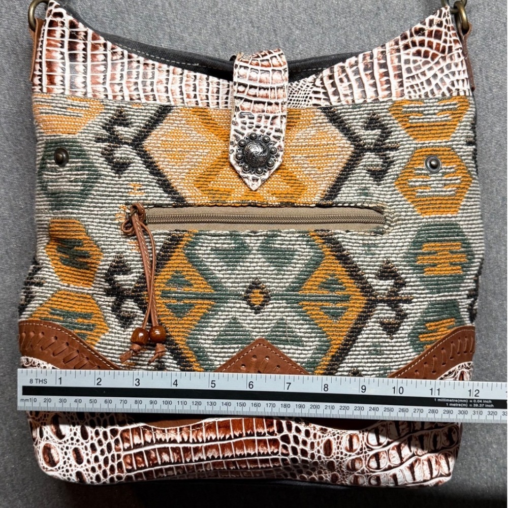 Myra Bag Crossbody Bag‎ Seneca Springs Southwestern Canvas Leather Multi-Color - Picture 4 of 11